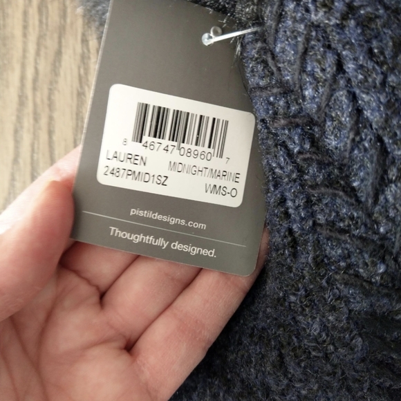 Pistil Lauren toque - Picture 2 of 2